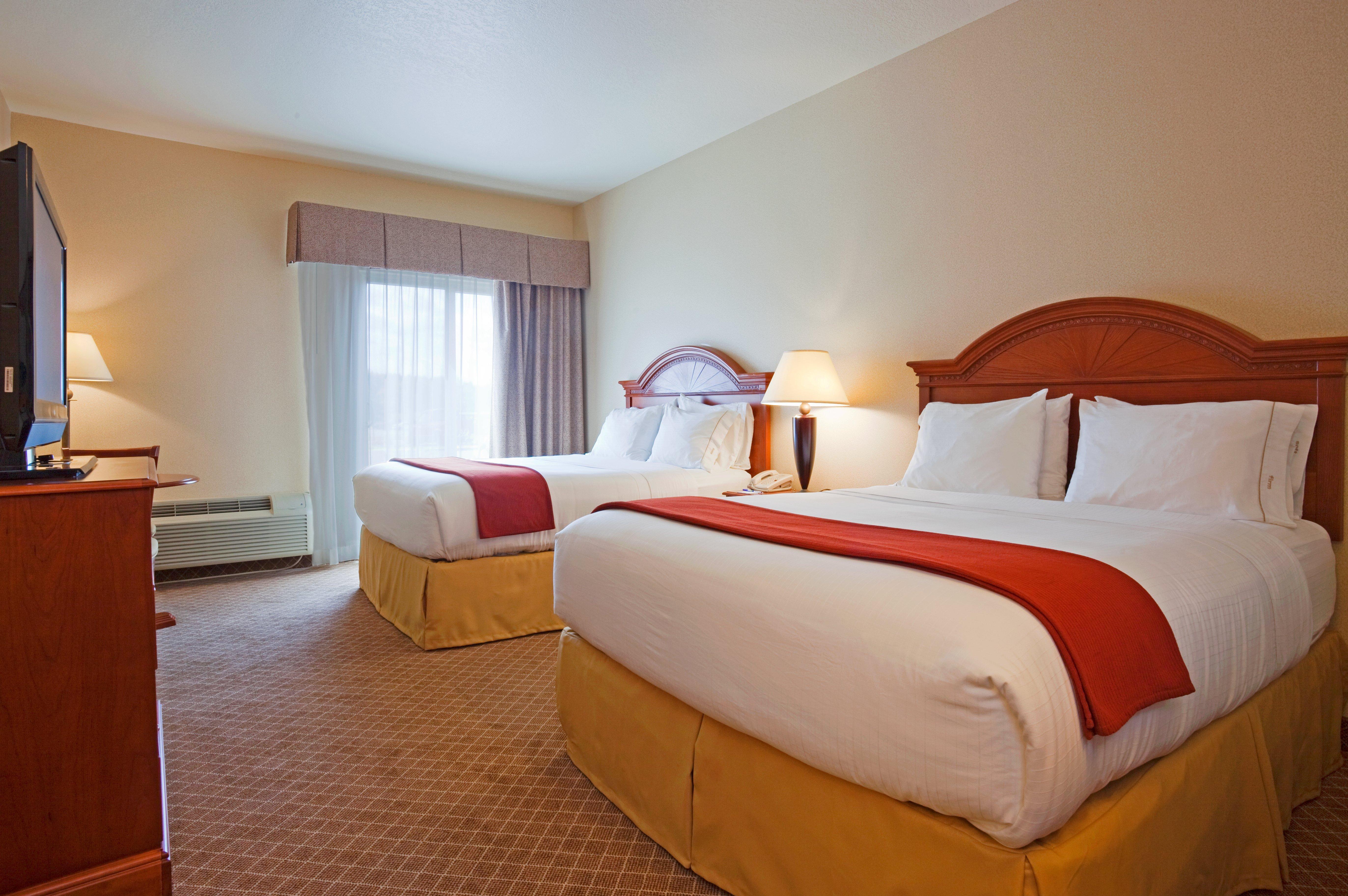 Holiday Inn Express & Suites Wausau, An Ihg Hotel Weston Экстерьер фото